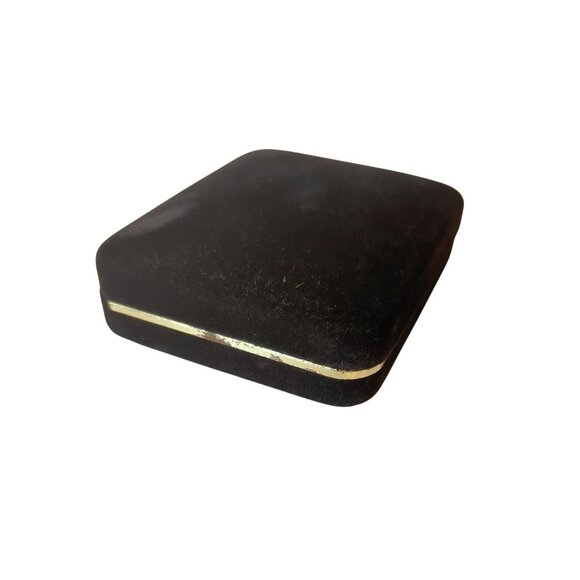 Vintage Flying Ducks Scrimshaw Carved Button Set by Barlow 1970s - Picture 5 of 5